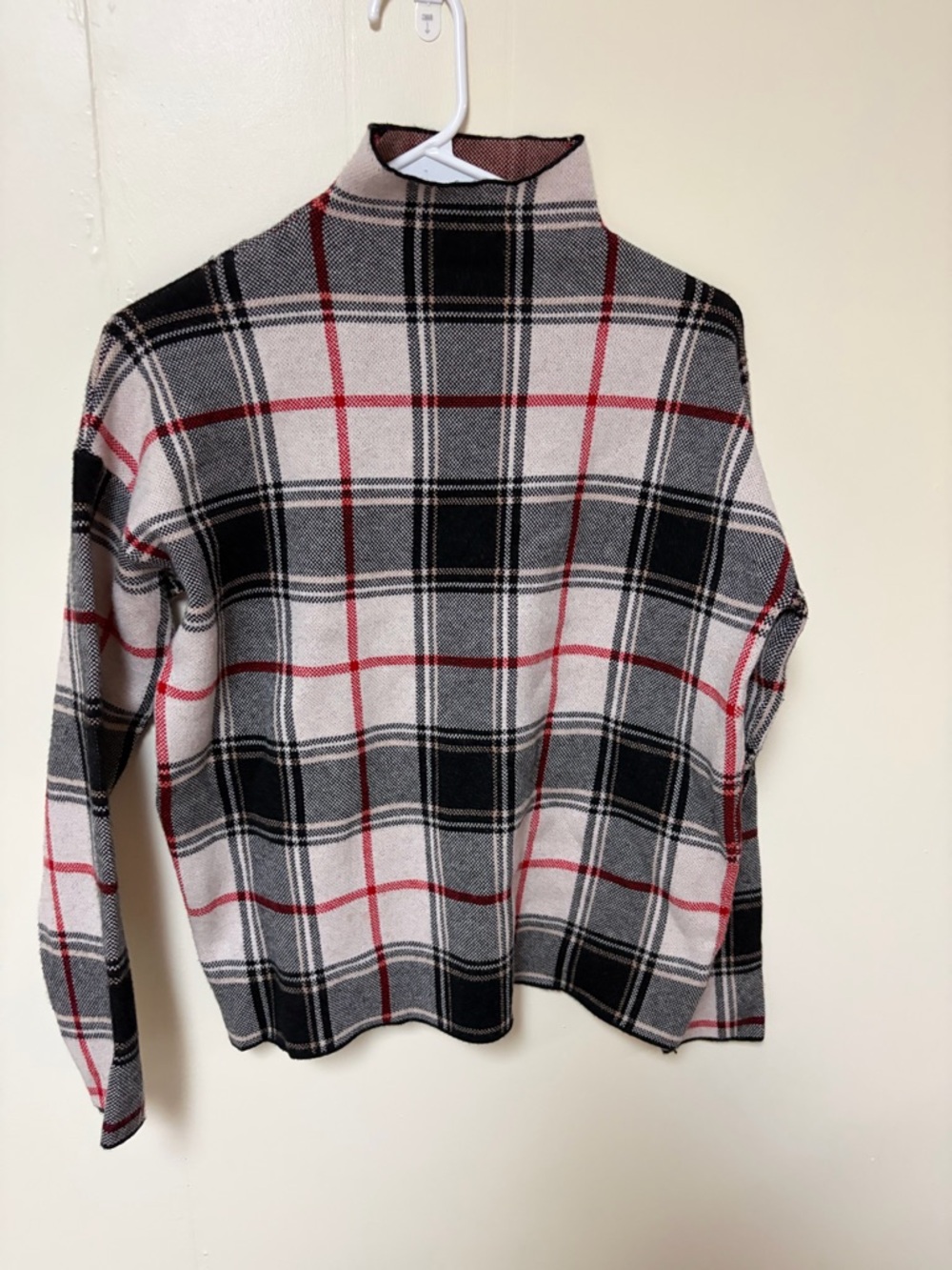 Tahari Black, White & Red Plaid Turtleneck Sweater